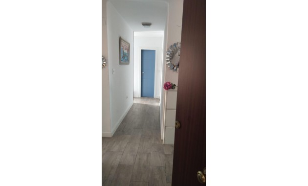 Sale - Apartment / flat -
Catral - CENTRO