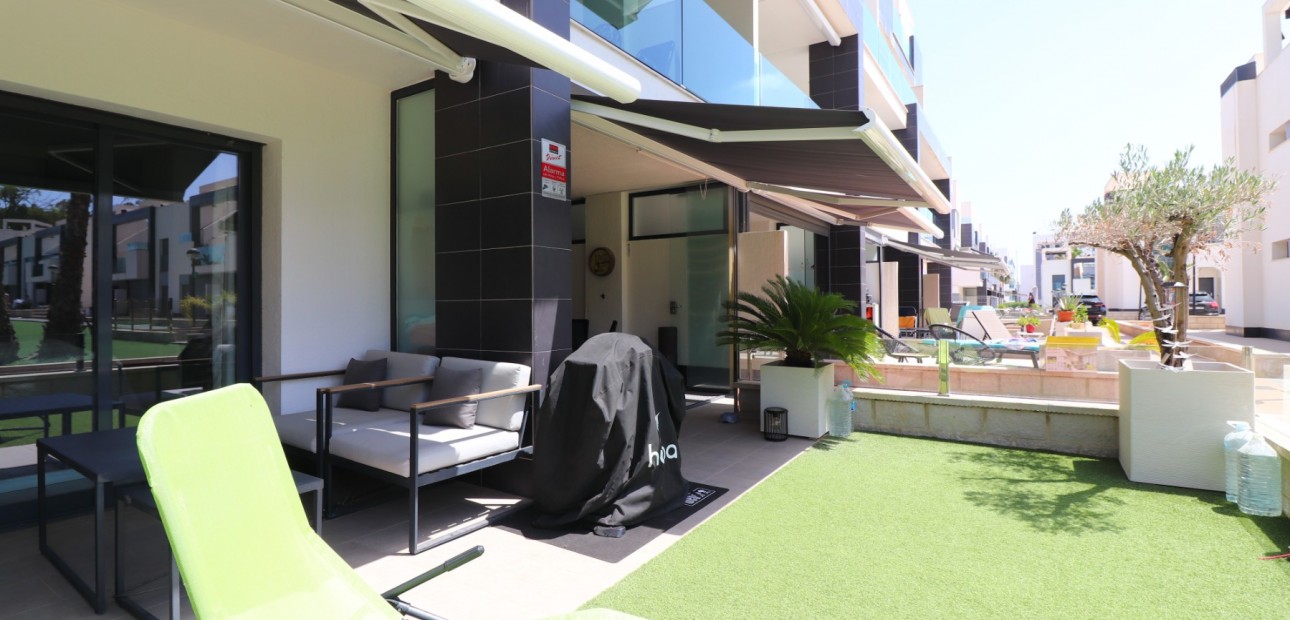 Sale - Apartment / flat -
Guardamar del Segura - El Raso