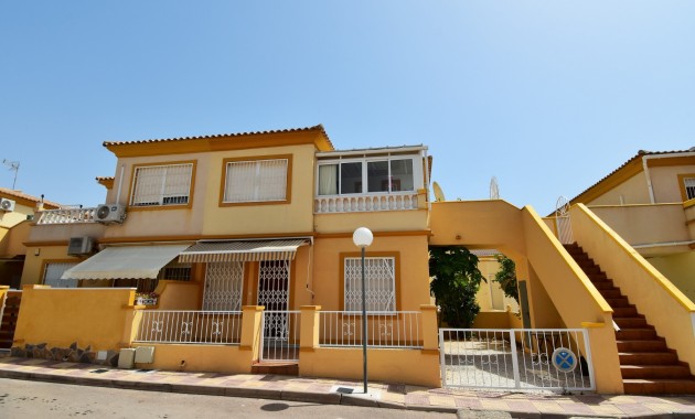 Venta - Apartamento / piso -
Orihuela Costa - Playa Flamenca