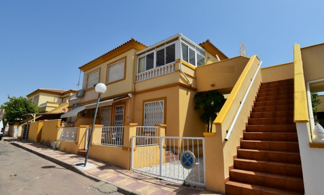 Venta - Apartamento / piso -
Orihuela Costa - Playa Flamenca