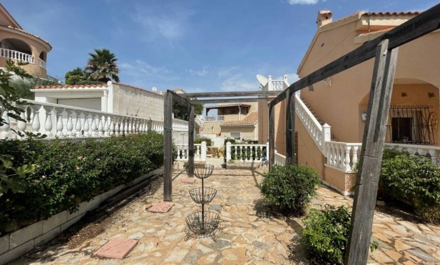 Venta - Villa -
Ciudad Quesada