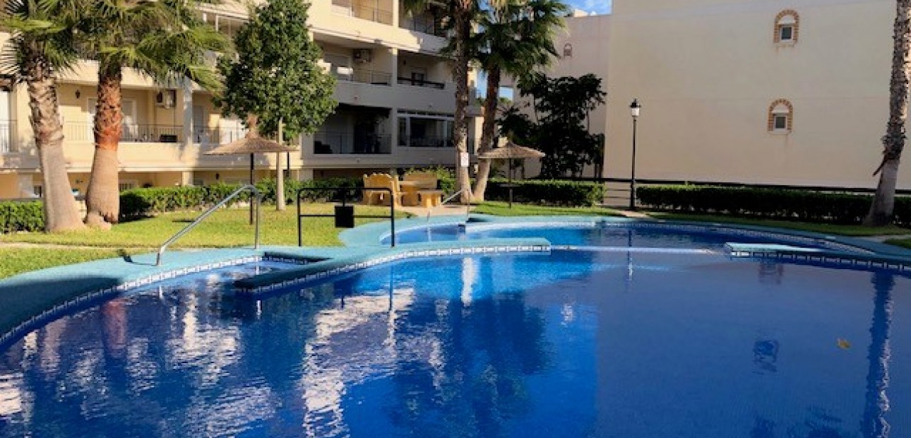 Sale - Apartment / flat -
Villamartin - Villamartín