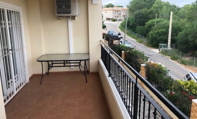 Sale - Apartment / flat -
Villamartin - Villamartín