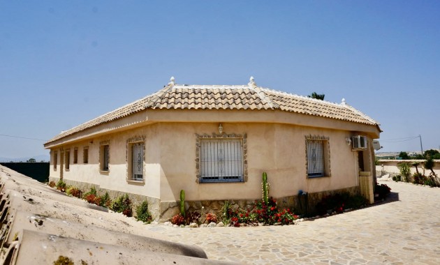 Herverkoop - Country Property -
San Fulgencio - La Marina