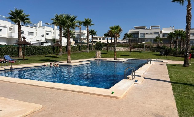 Herverkoop - Apartment - Flat -
Orihuela - Entre Naranjos Vistabella Golf