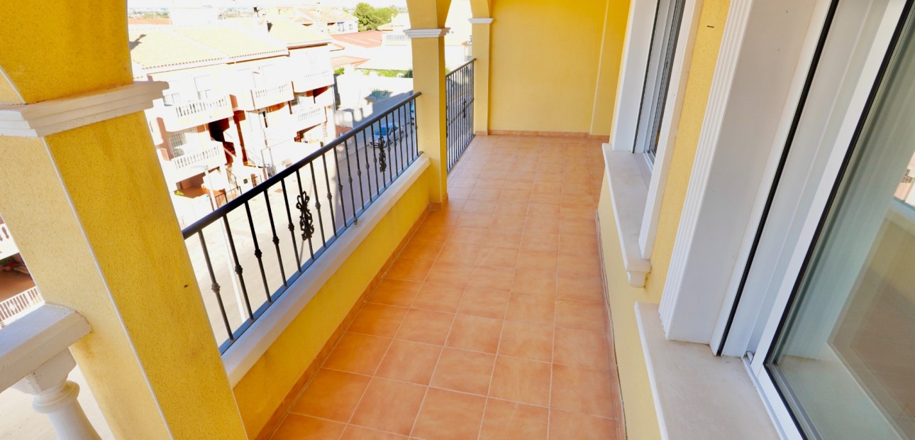 Sale - Apartment / flat -
Algorfa - Algorfa - Village