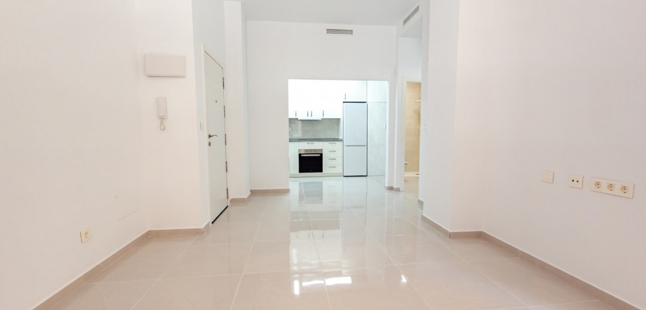 Herverkoop - Flat -
Torrevieja - El Acequión - Los Náufragos