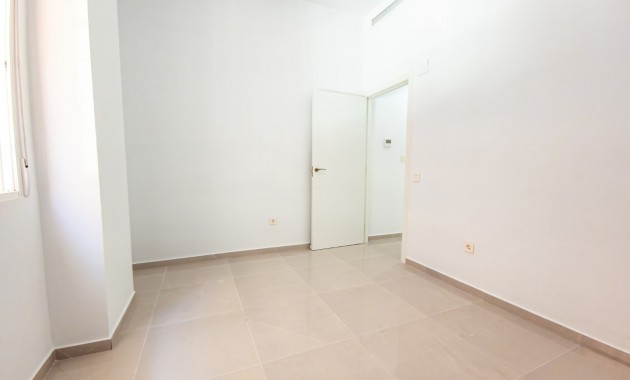 Sale - Flat -
Torrevieja - El Acequión - Los Náufragos