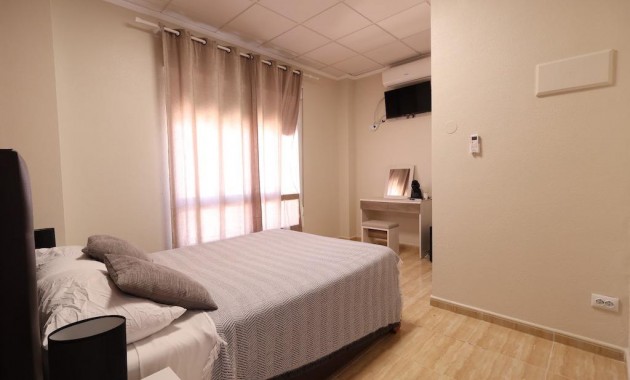 Venta - Hostel -
San Miguel de Salinas - LO RUFETE