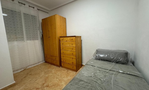 Sale - Terraced house -
Torrevieja - Torretas