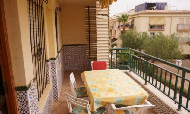 Sale - Flat -
Torrevieja - La veleta