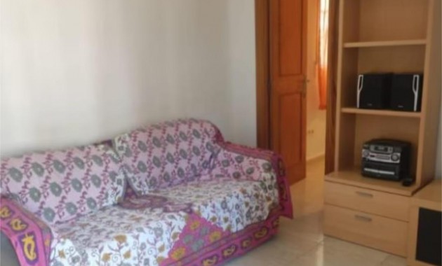 Sale - Flat -
Dolores - CENTRO