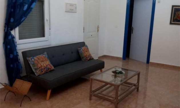 Sale - Terraced house -
Almoradi - El saladar