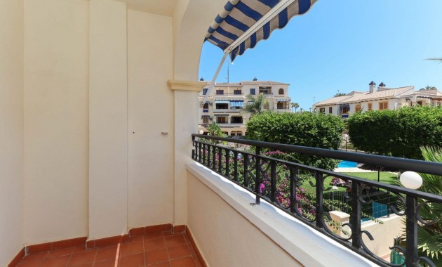 Sale - Apartment / flat -
Torrevieja - La Mata