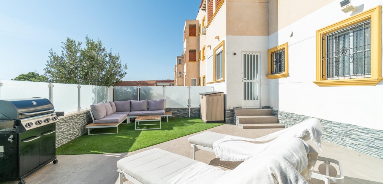 Sale - Ground Floor -
Orihuela Costa - Lomas de Cabo Roig