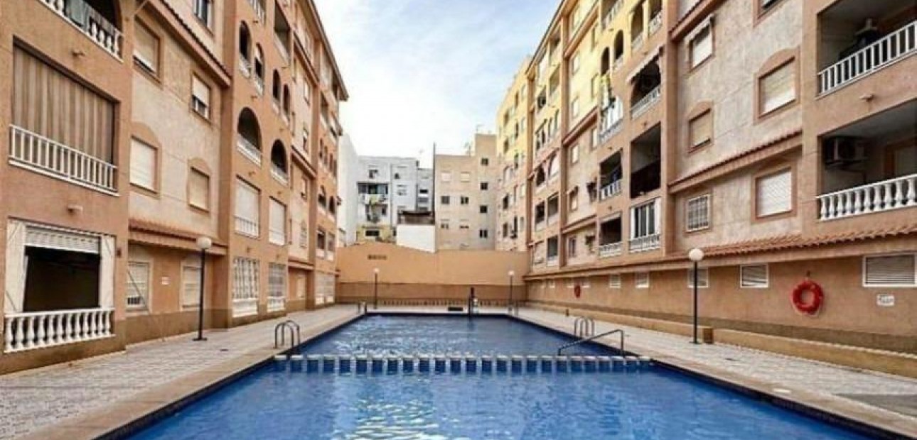 Sale - Flat -
Torrevieja - Playa del cura