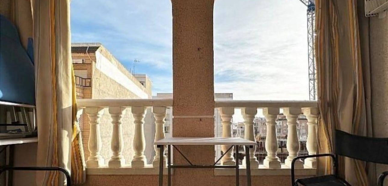 Venta - Flat -
Torrevieja - Playa del cura