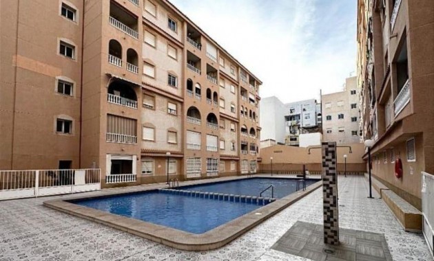 Sale - Flat -
Torrevieja - Playa del cura