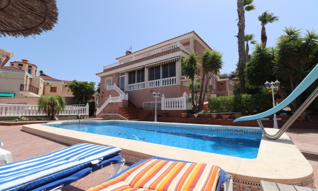 Sale - Detached Villa -
Algorfa - Lomas de La Juliana