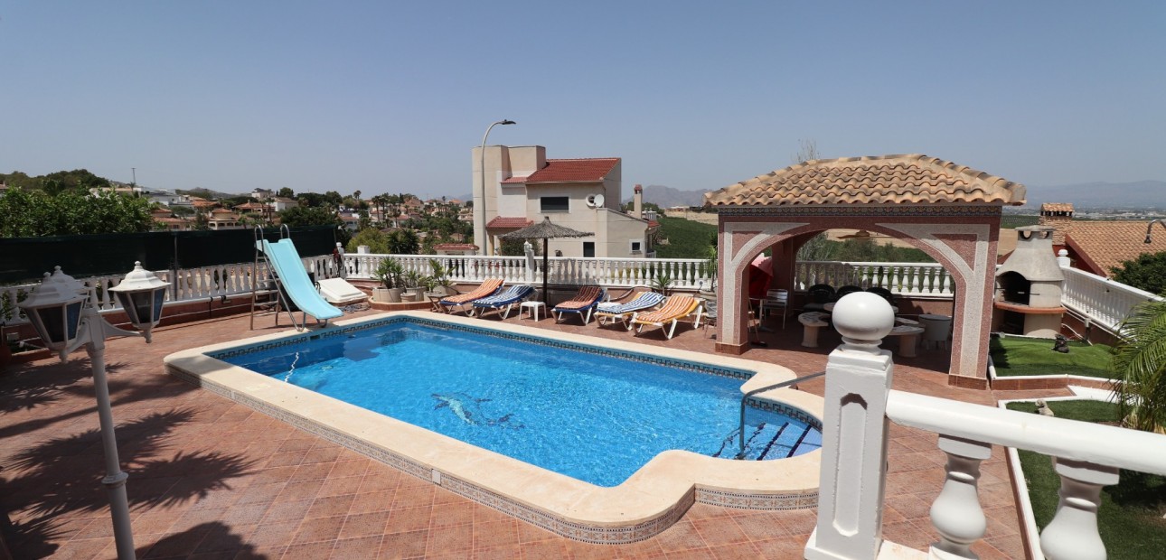 Sale - Detached Villa -
Algorfa - Lomas de La Juliana