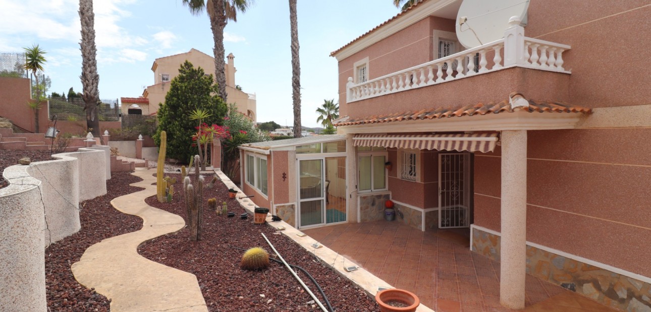 Sale - Detached Villa -
Algorfa - Lomas de La Juliana