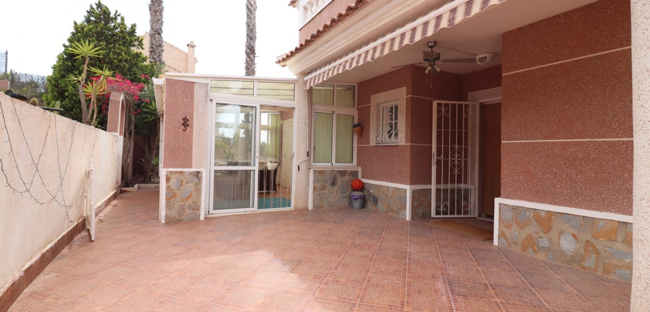 Venta - Detached Villa -
Algorfa - Lomas de La Juliana