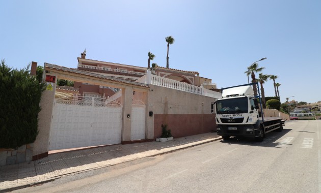 Sale - Detached Villa -
Algorfa - Lomas de La Juliana