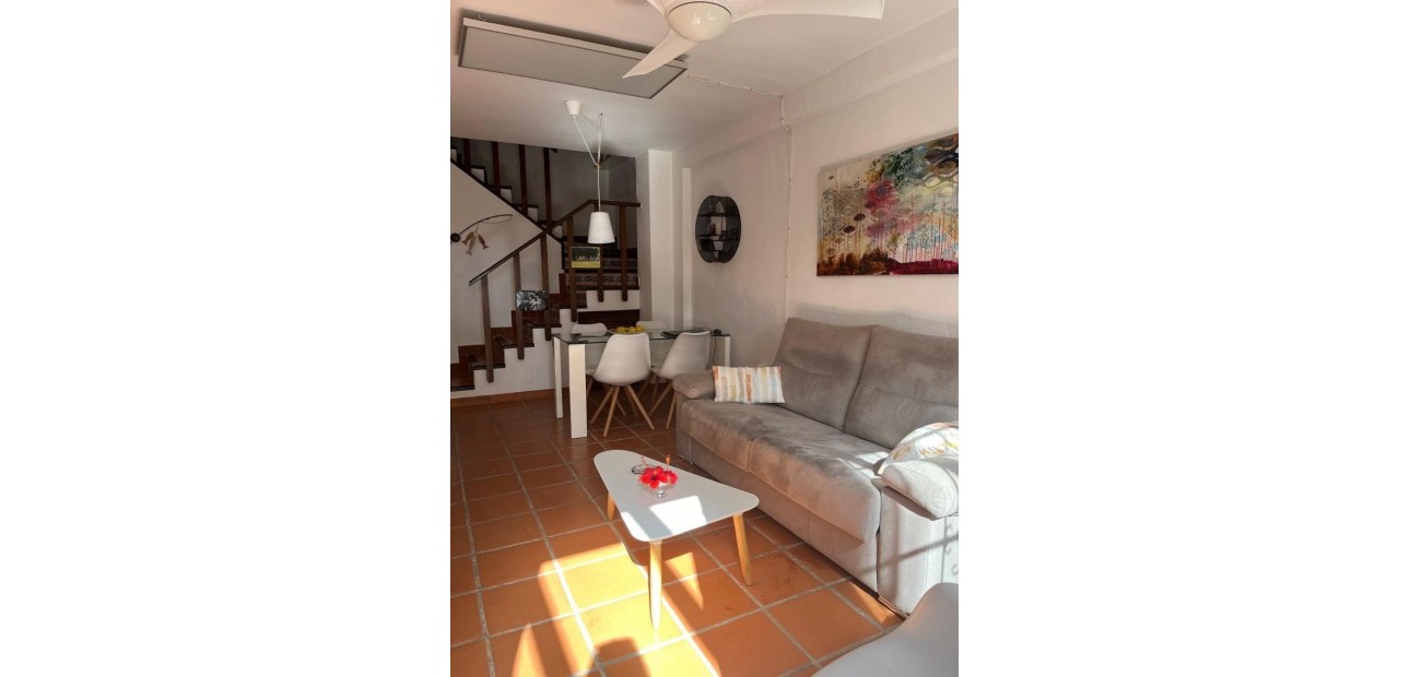 Venta - House -
Torrevieja - Aguas Nuevas