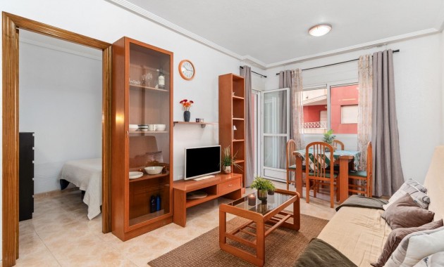 Sale - Flat -
Torrevieja - Centro