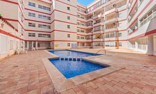 Venta - Flat -
Torrevieja - Centro