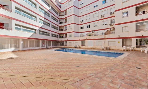 Venta - Flat -
Torrevieja - Centro