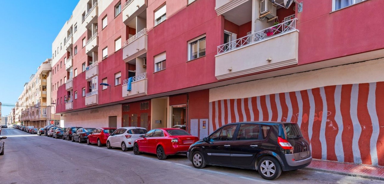 Venta - Flat -
Torrevieja - Centro