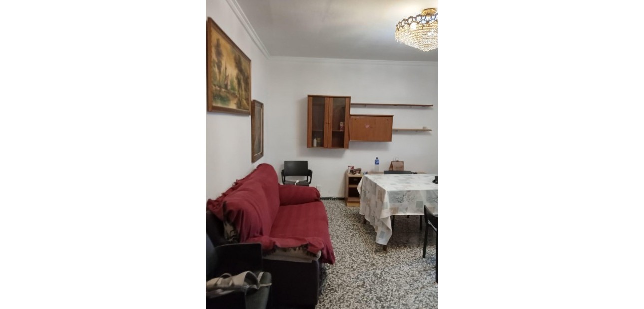 Herverkoop - Flat -
Denia - Casco urbano