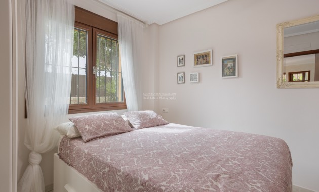 Herverkoop - Semi - Detached Villa -
Los Montesinos - La herrada