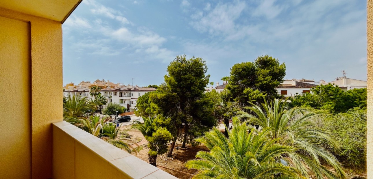 Herverkoop - Appartement / flat -
Torrevieja - Punta prima