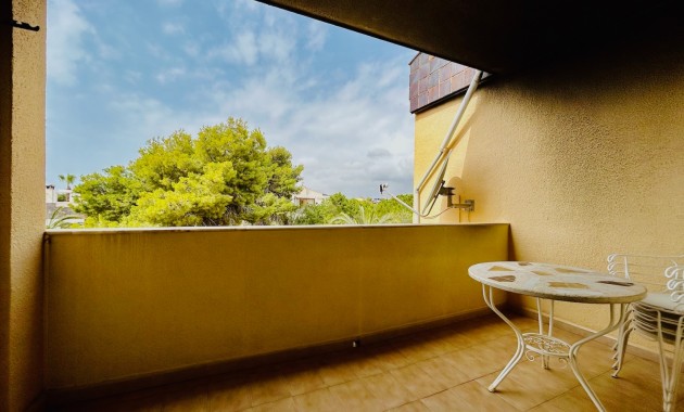 Herverkoop - Appartement / flat -
Torrevieja - Punta prima