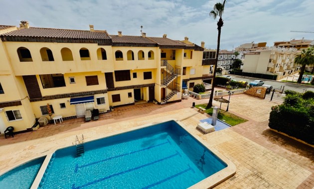 Herverkoop - Appartement / flat -
Torrevieja - Punta prima