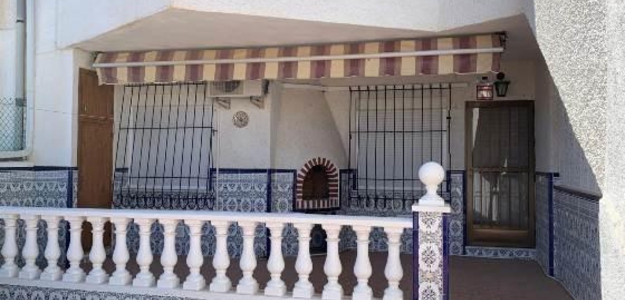 Herverkoop - Bungalow -
Orihuela Costa - La Regia