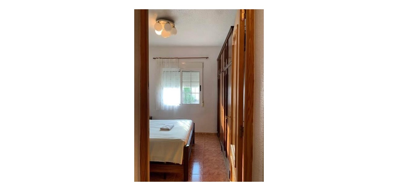 Sale - Bungalow -
Orihuela Costa - La Regia