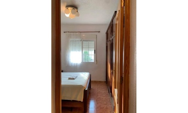 Sale - Bungalow -
Orihuela Costa - La Regia