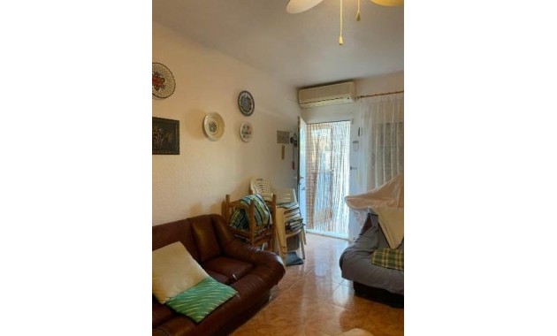 Sale - Bungalow -
Orihuela Costa - La Regia