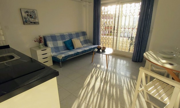 Herverkoop - Appartement / flat -
Torrevieja - La Mata