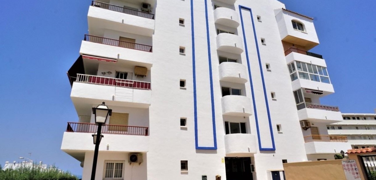 Sale - Apartment / flat -
Torrevieja - La Mata