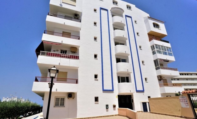 Sale - Apartment / flat -
Torrevieja - La Mata