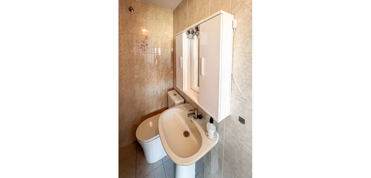 Venta - Apartamento / piso -
Torrevieja - La Mata