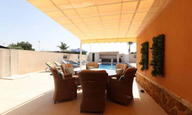 Venta - Detached Villa -
Formentera del Segura - Fincas de La Vega