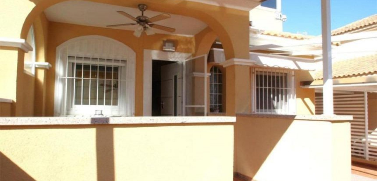 Herverkoop - Flat -
Torrevieja - Los altos