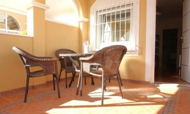 Herverkoop - Flat -
Torrevieja - Los altos