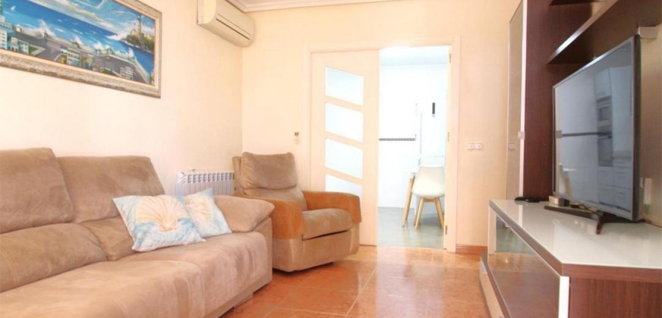 Herverkoop - Flat -
Torrevieja - Los altos