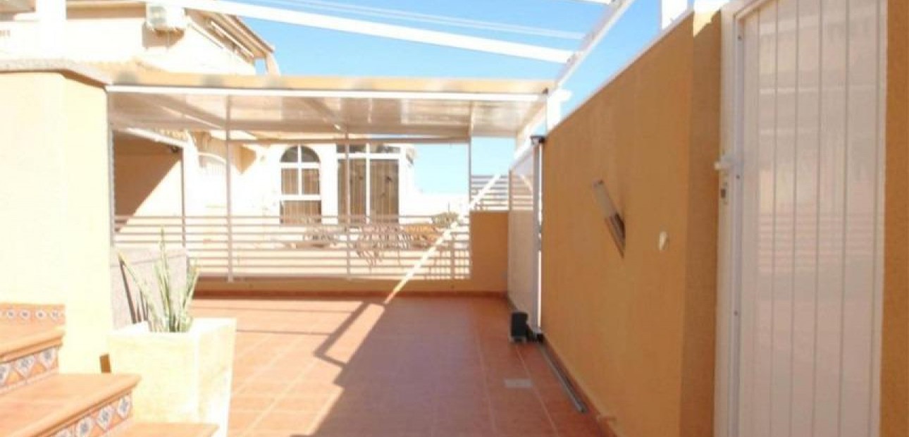 Herverkoop - Flat -
Torrevieja - Los altos